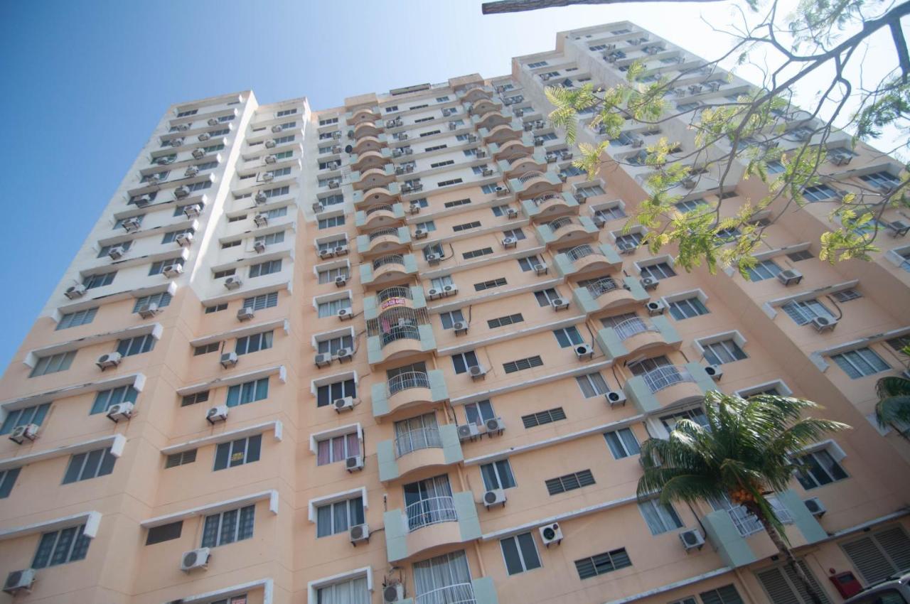 Condo At Melaka Raya By Idealhub Exterior photo