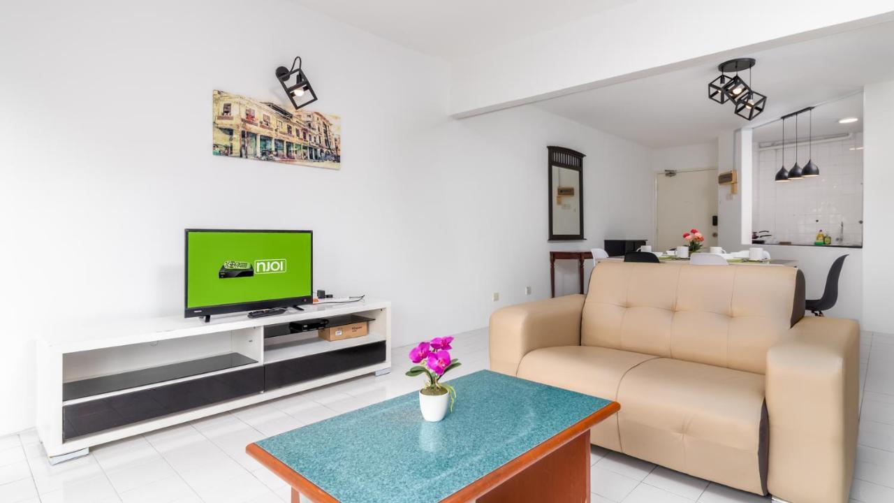 Condo At Melaka Raya By Idealhub Exterior photo