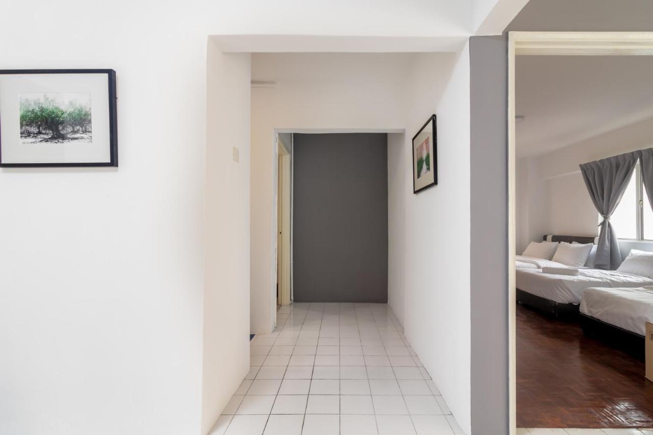 Condo At Melaka Raya By Idealhub Exterior photo